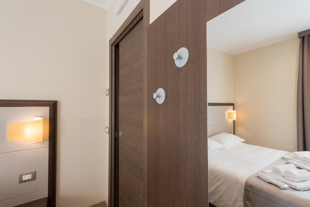 Hotel Rosa Μπαβένο Εξωτερικό φωτογραφία