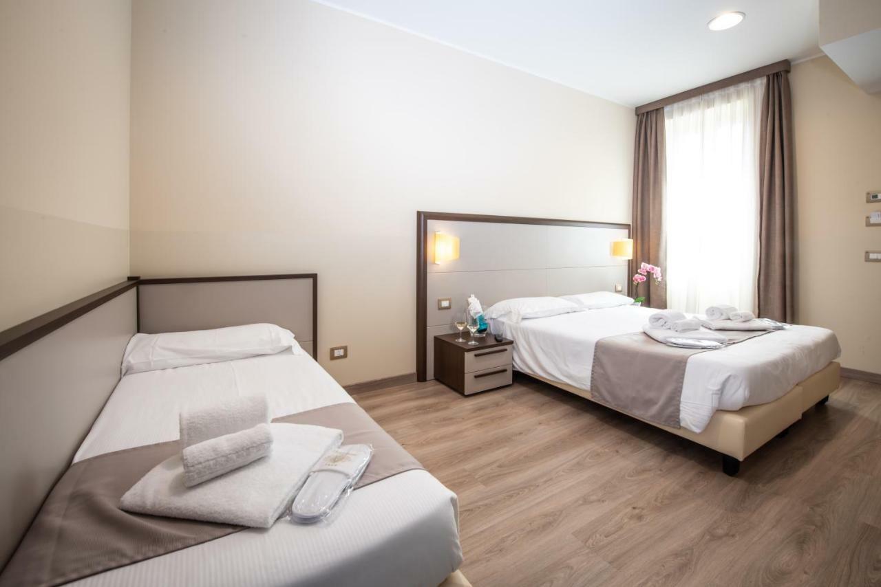 Hotel Rosa Μπαβένο Εξωτερικό φωτογραφία